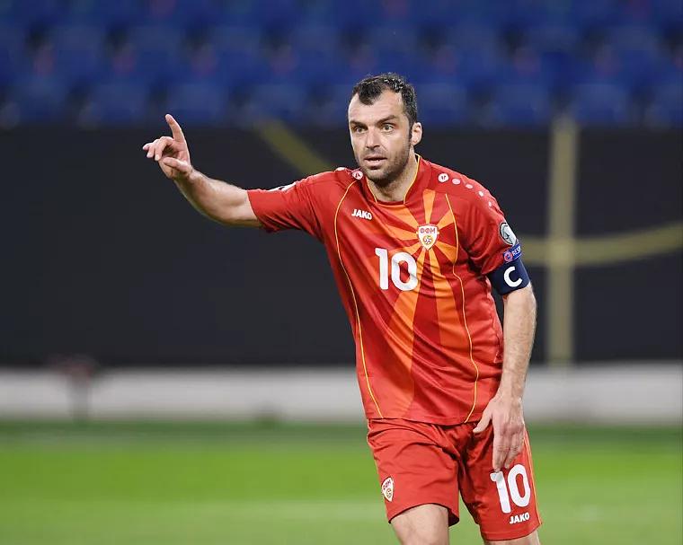 是北马其顿进球最多、出场最多以及以队长身份出场最多的多项历史纪录保持者